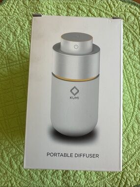 KUMI portable black diffuser